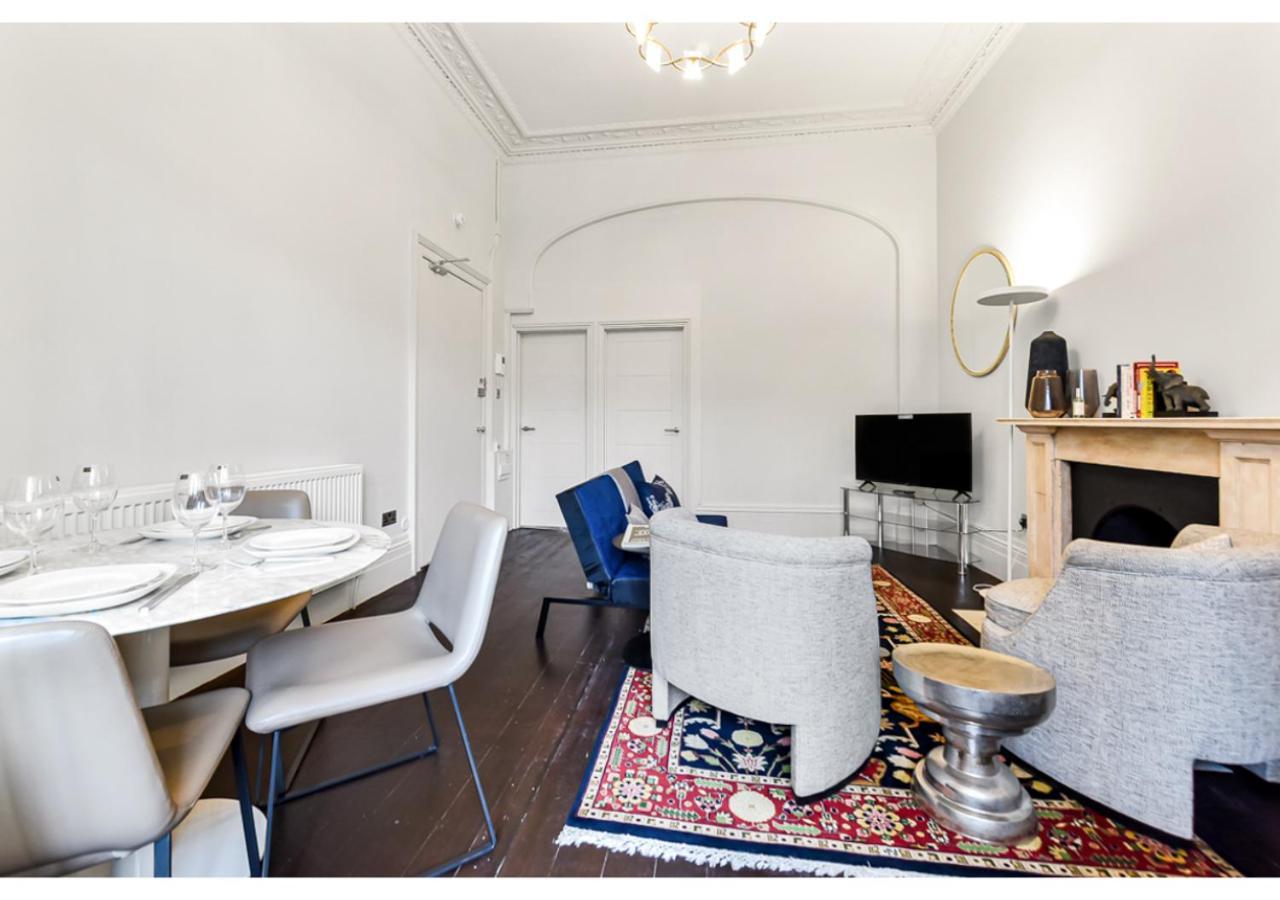 Upscale Urban Haven: Luxury Flat Appartement Londen Buitenkant foto